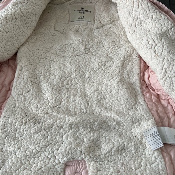 Abercrombie and Fitch girls winter jacket - Picture 5 of 10